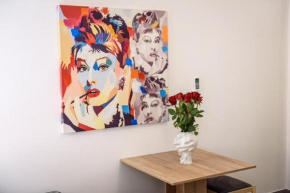  RENOVATED APT. IN HISTORICAL CENTER OF ZADAR  Задар